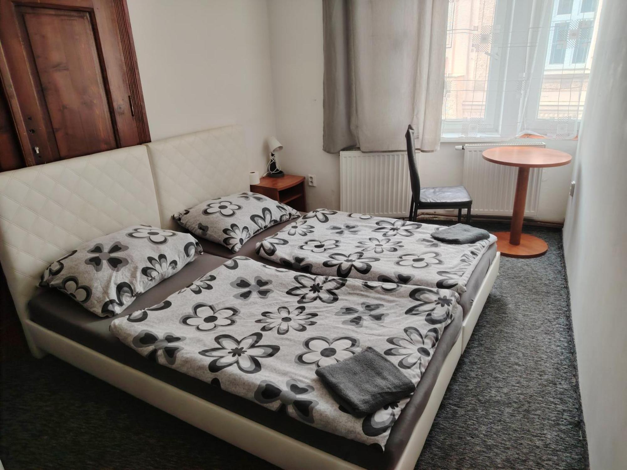 Centrum Ostrava - Rooms Buitenkant foto